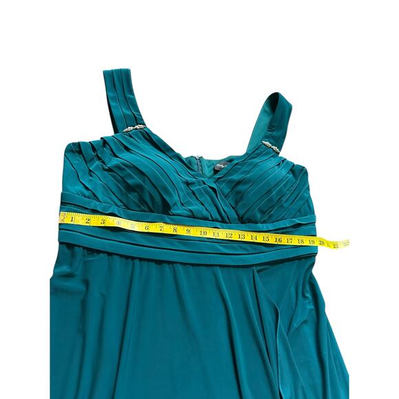 Beautiful Teal Plus Formal Evening Gown - Size 20W - Picture 6 of 15